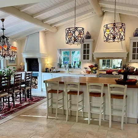 Milefleure Villa Grimaud