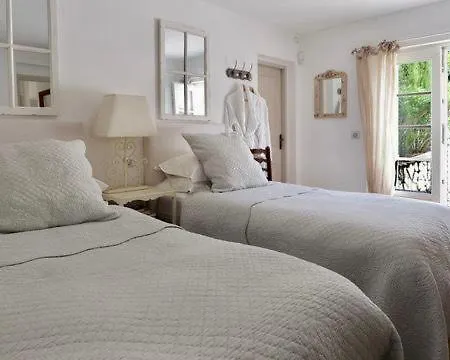 Milefleure فيلة *